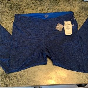 Spalding Capri yoga pants